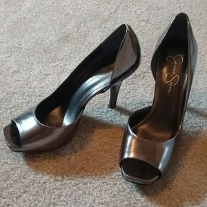 Josette Pewter heels size 8